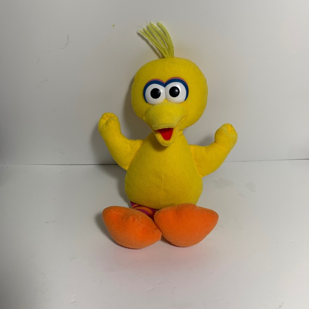 Vintage 2002 Fisher-Price Sesame Street Big Bird Plush Stuffed Animal Yellow Toy